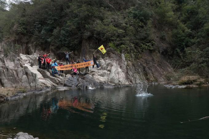 官方：26岁尼日利亚后卫安东尼加盟南通支云